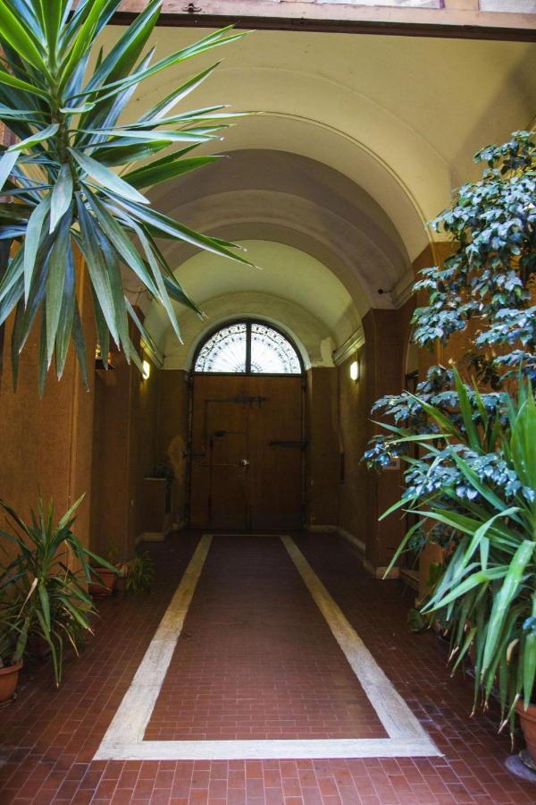 Maisonette Al Colosseo Roma Exterior foto